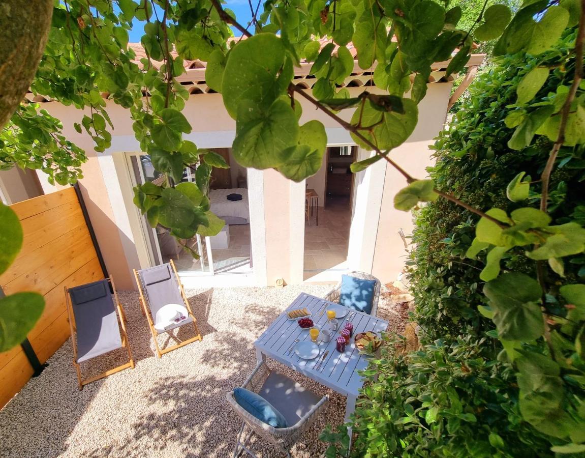 Bed and Breakfast Cosy en Provence - Piscine chauffée Pernes-les-Fontaines Esterno foto