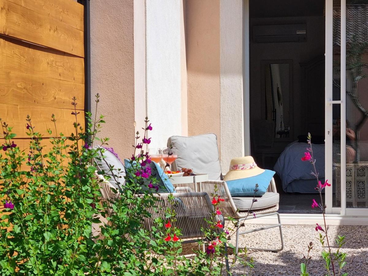 Bed and Breakfast Cosy en Provence - Piscine chauffée Pernes-les-Fontaines Esterno foto